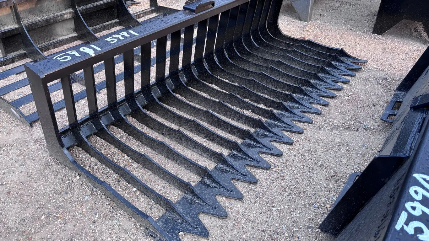 76 in. Skeleton Bucket High Side