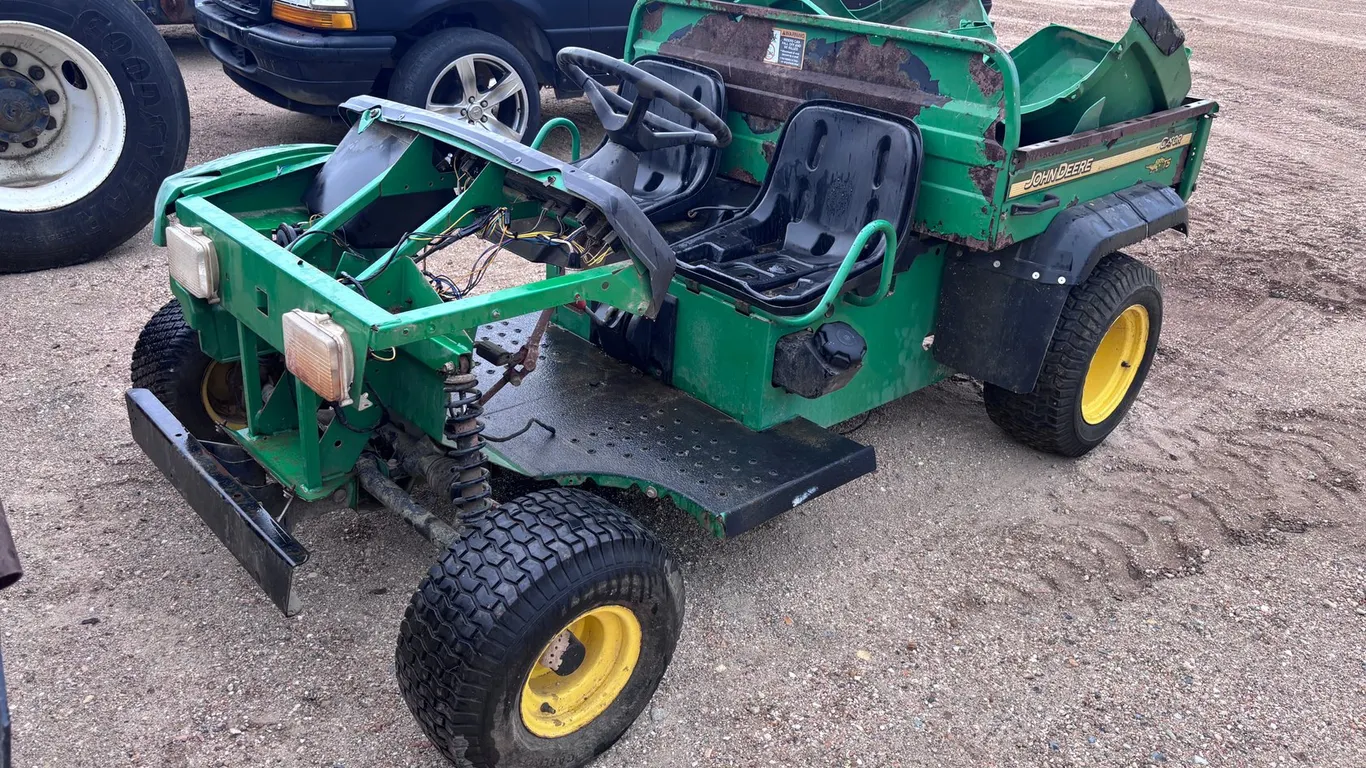 JOHN DEERE GATOR TS | FOR PARTS/REPAIRS