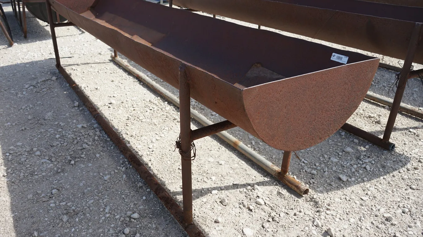 10' Metal Feed Trough