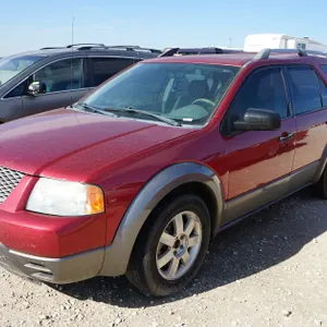 2005 Ford Freestyle SE Sport Utility