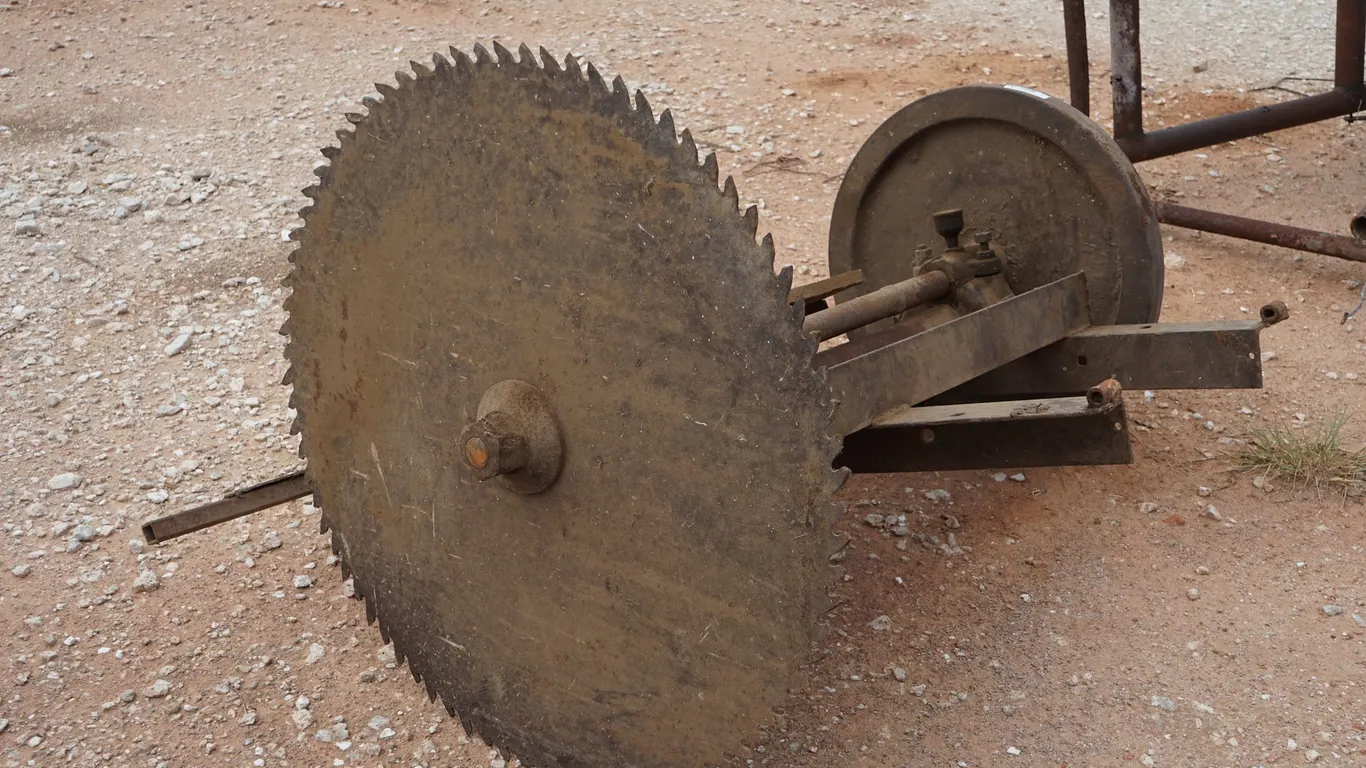 31" Sawmill Blade & Shaft