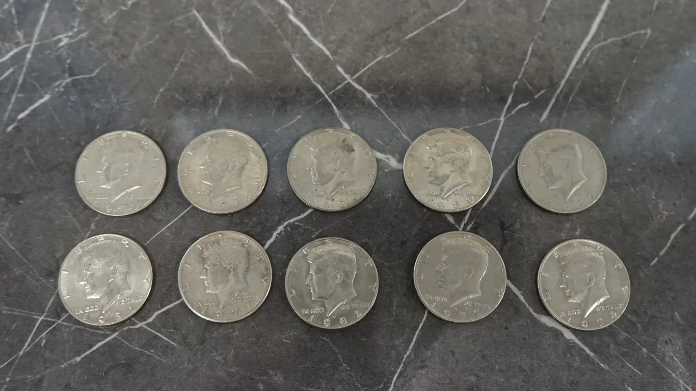 10 United States 'Kennedy' 1/2 Dollar