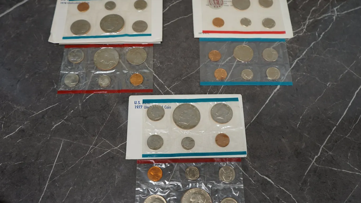Uncirculated Coins