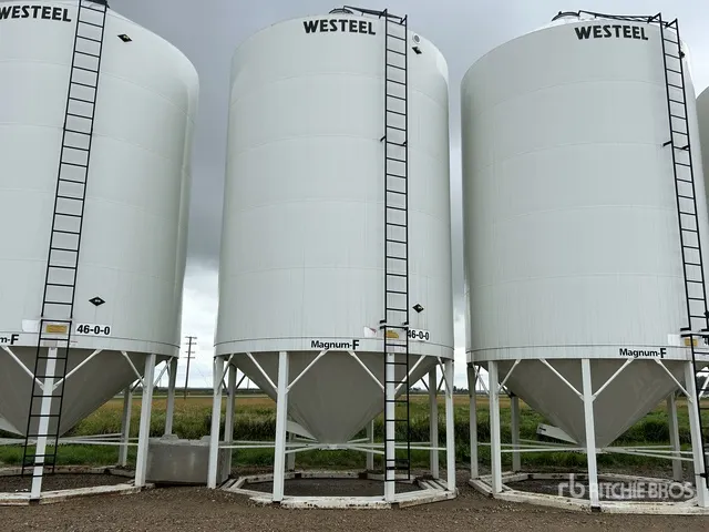 2011 Westeel 1620 Magnum-F Fertilizer Hopper Grain Bin