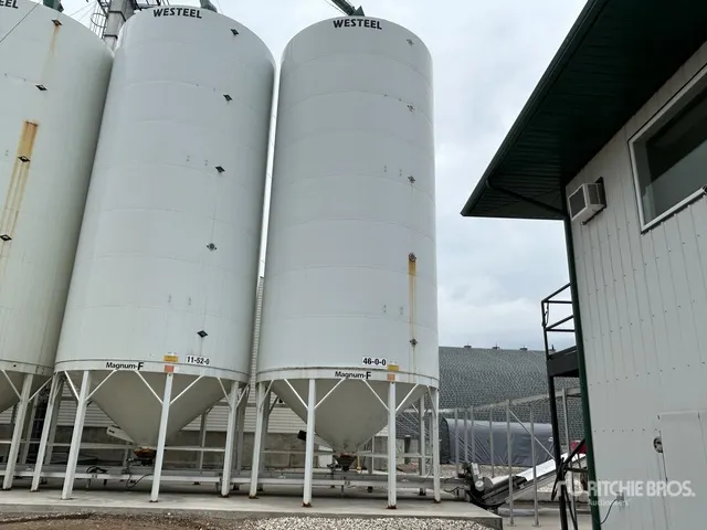 2010 Westeel 1632 Magnum-F Fertilizer Hopper Grain Bin