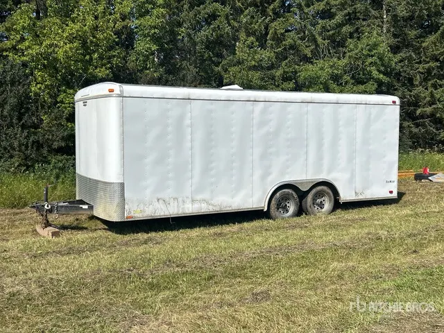 2012 Forest River Inc 20 ft T/A Enclosed Trailer