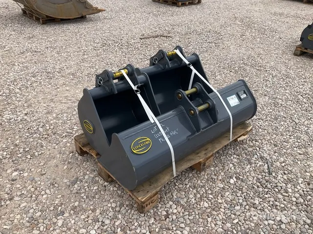 Quantity of Strickland Excavator Bucket - Fits Kubota U27