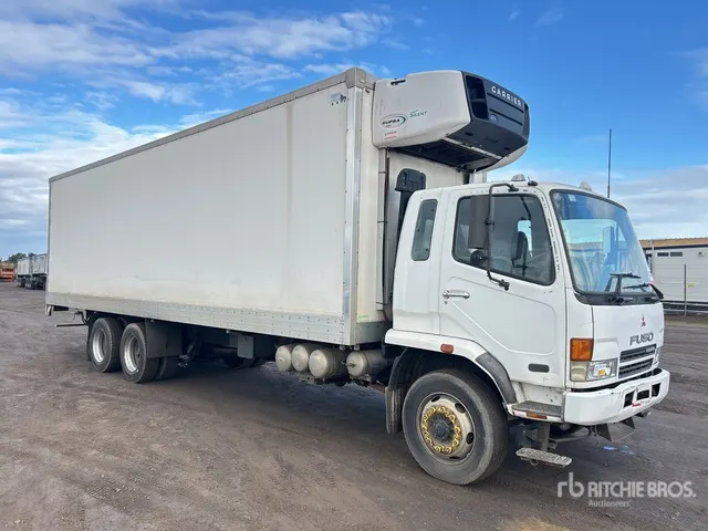 2008 Mitsubishi Fuso Fighter FN600 6x2 Refrigerated Truck