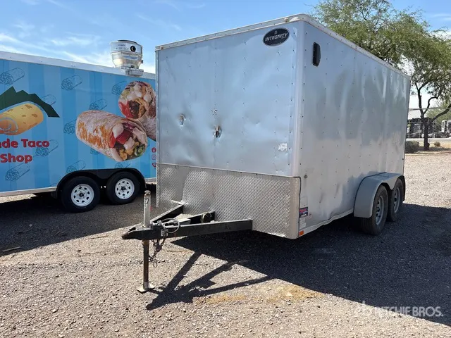 2017 Integrity Trailers Inc 14 ft T/A Enclosed Trailer