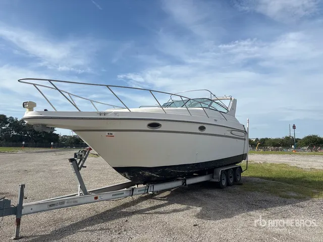 1999 MXK 31 ft Marine Pleasure Boat