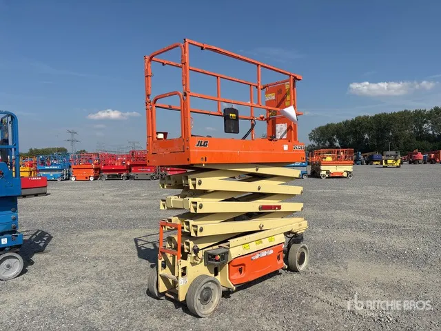 JLG 2632ES Scissor Lift