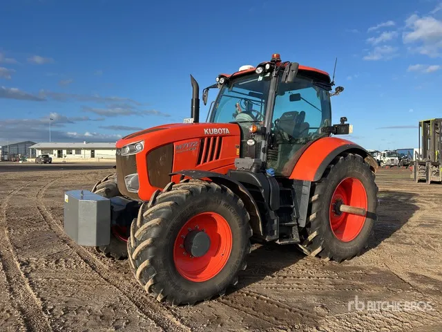 2020 Kubota M7172 4WD Tractor