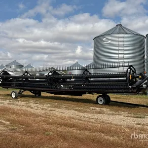 2018 MacDon FD75-D 40 ft Flex Draper Combine Header