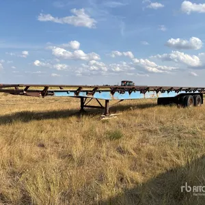 55 ft T/A Bale Flatbed Trailer