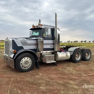 Peterbilt T/A Day Cab Truck Tractor
