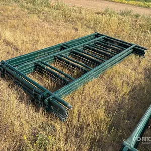 Quantity of (6) Hi-Hog 9 ft 6 in x 5 ft Creep feeder panels
