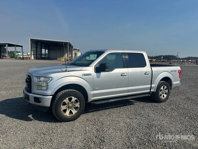 2016 Ford F-150 XLT 4x4 Crew Cab Pickup