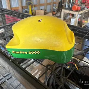 John Deere StarFire 6000 GNSS Receiver