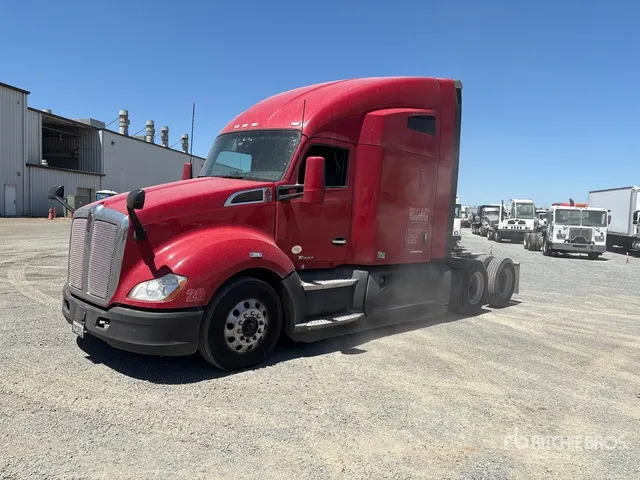 2020 Kenworth T680 6x4 T/A Sleeper Truck Tractor