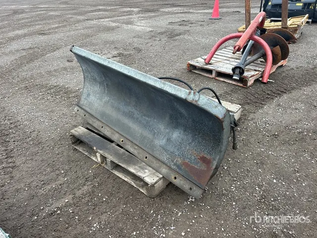 2017 5 ft Galvanized Sidewalk Snow Plow