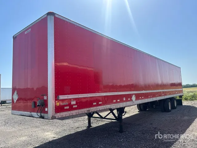 2011 Manac 94353002 53 ft x 102 in Tri/A Van Trailer
