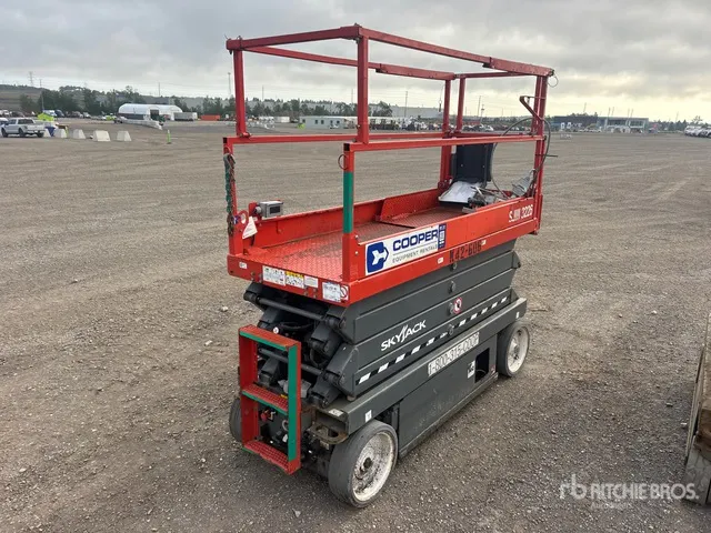 2018 Skyjack SJIII3226 Electric Scissor Lift