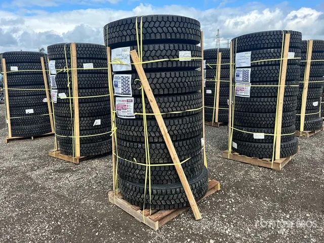 Quantity of (8) 11R22.5 Snow Traction Retread Tires (Unused)
