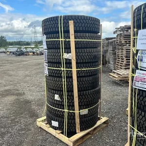 Quantity of (8) Snow Traction Retread 11R22.5 Tires (Unused)