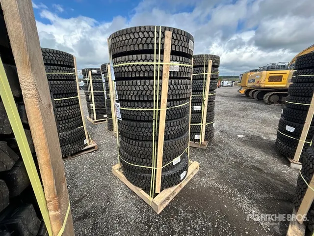 Quantity of (8) 11R22.5 Snow Traction Retread Tires (Unused)