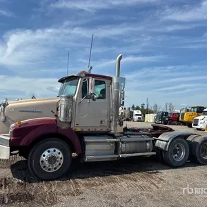 2013 Western Star 4900 T/A Sleeper Truck Tractor