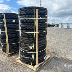 Quantity of (8) Snow Traction Retread 11R22.5 Tires (Unused)
