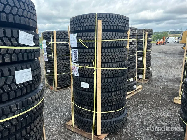 Quantity of (8) 11R22.5 Snow Traction Retread Tires (Unused)