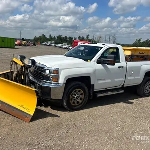 2018 Chevrolet Silverado 2500HD Snow Plow Truck