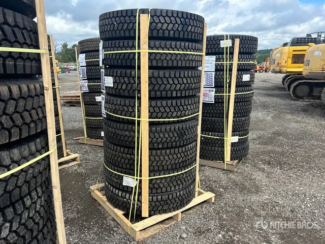 Quantity of (8) 11R22.5 Snow Traction Retread Tires (Unused)