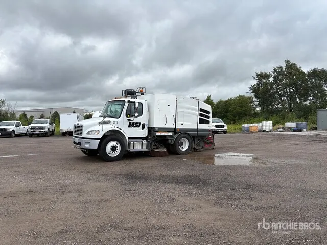 2018 Elgin on 2019 Freightliner M2 106 Sweeper Truck