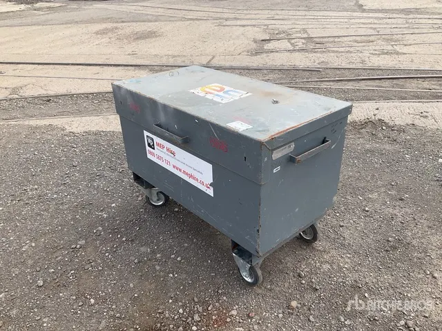 Armorgard Tuffbank Tool Box