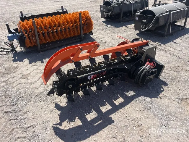 2026 GIYI GY-D39 39 in Mini Skid Steer Trencher (Unused)