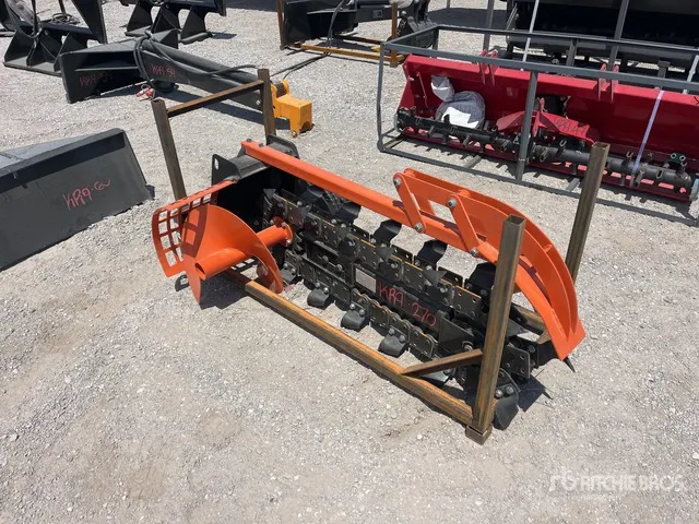 2026 GIYI GY-X39F 39 in Mini Skid Steer Trencher (Unused)