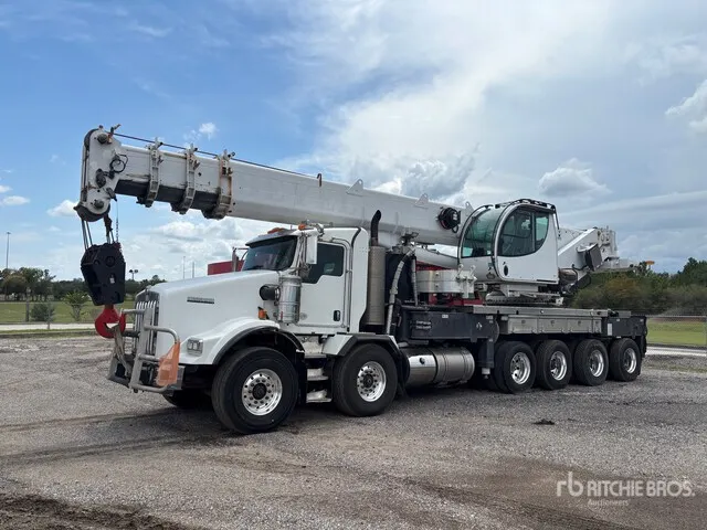 Manitex TC700 70 ton on 2015 Kenworth T800 12x6x4 Twin-Steer Boom Truck