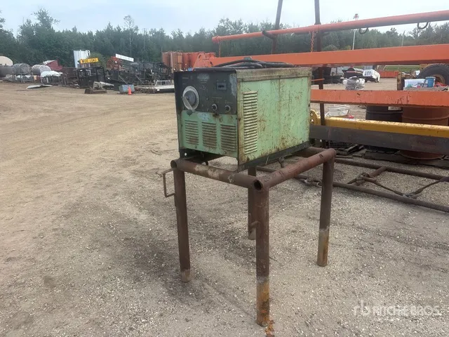 Westinghouse WSH 400 Electric Welder