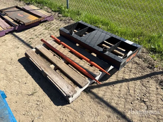 45 in Skid Steer Bale Spear (Unused)