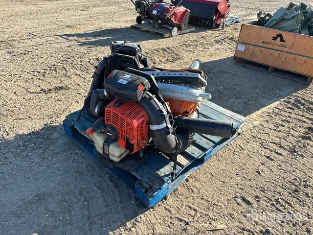 Quantity of (3) Backpack Blowers