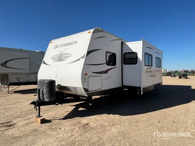 2013 Dutchmen 261BHS 32 ft T/A Travel Trailer