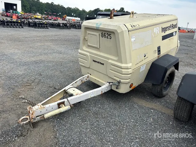 2002 Ingersol P185WJD Mobile Air Compressor