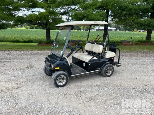 Club Car Villager Electric Golf Cart