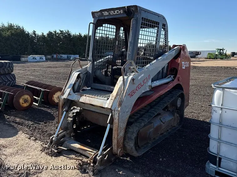 Takeuchi TL130 tracked skid steer loader