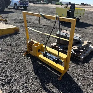 Skid steer post puller