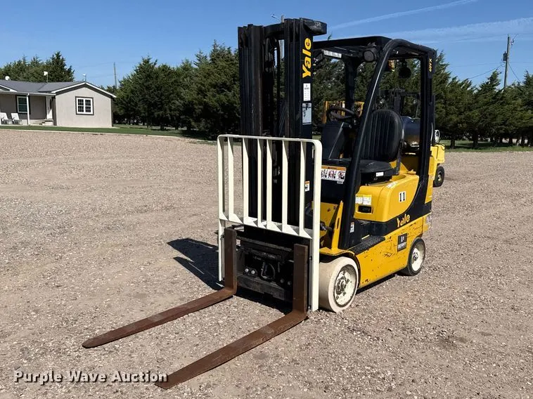Yale GLC040SVXNUSE082 forklift