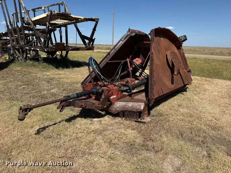 Batwing rotary mower