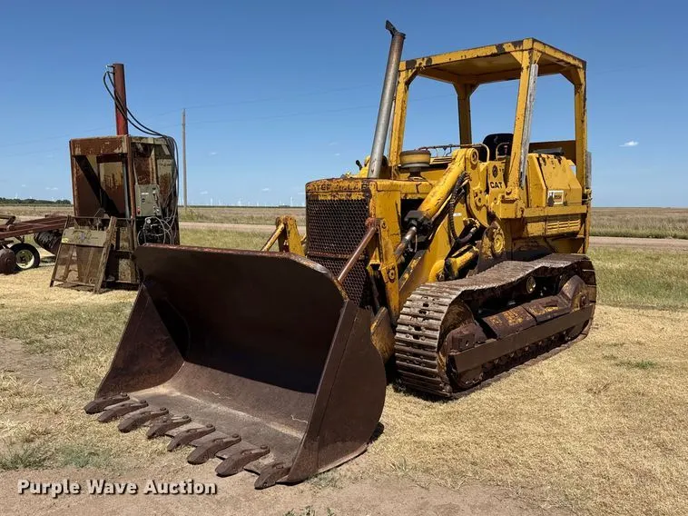 1968 Caterpillar 955K track loader